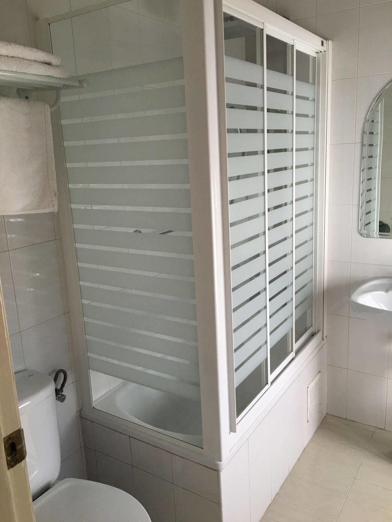 Hostal Cervantes Valdemoro Exterior photo